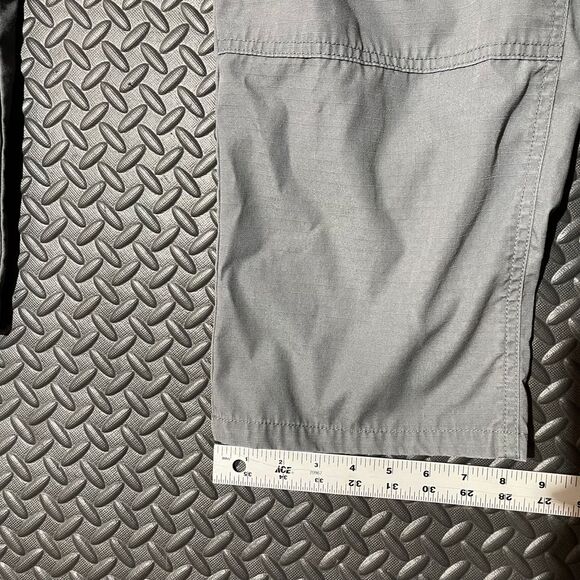 5.11 Tactical‎ Series Cargo Grey Polyester Cotton Blend Men's Size 36x30 - Picture 6 of 6